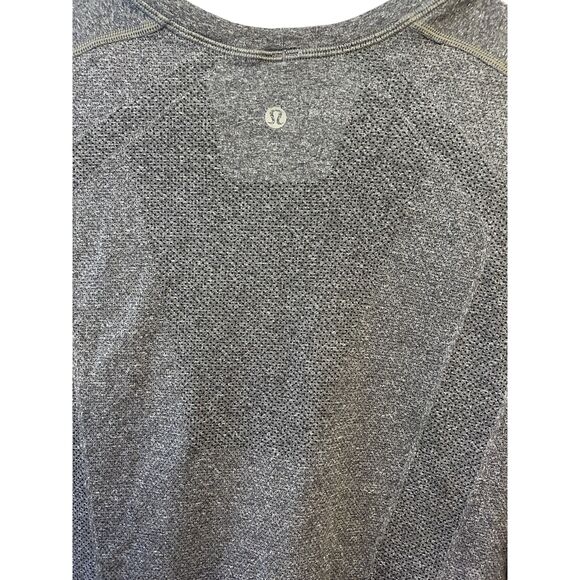 Lululemon x Soul Cycle Mens Short Sleeve Shirt Grey Spin Run Size T-shirt XL - Picture 3 of 5
